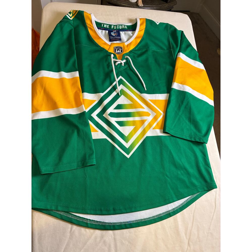 Title Wave Hockey Jersey Green Yellow Elev8 BioSteel Bauer Style Lace Up Mens L